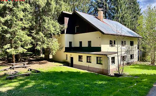 Prodej domu 240 m² s pozemkem 15 757 m², Železná Ruda - Špičák, okres Klatovy