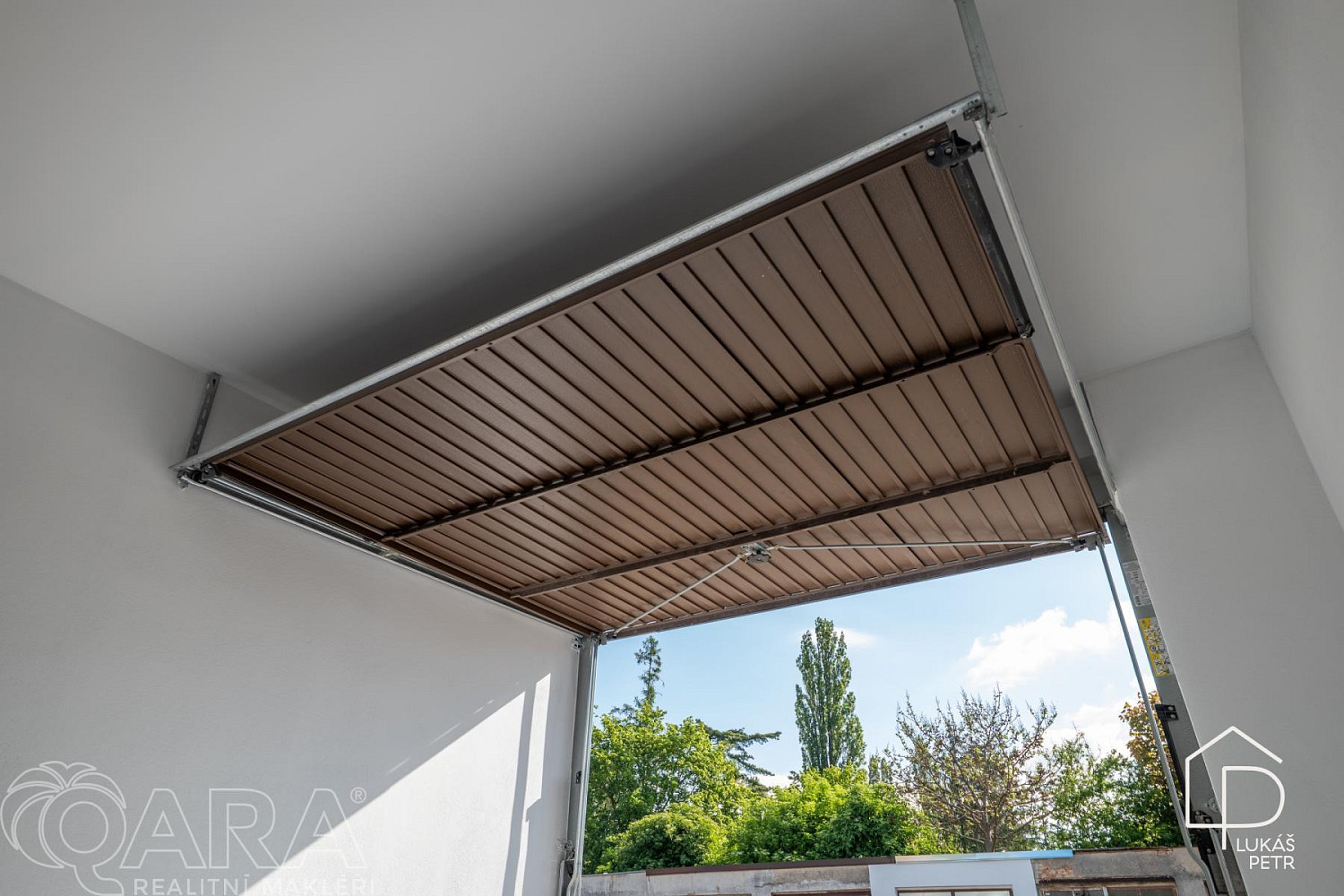 Garáž 22 m2 po kompletní rekonstrukci, Praha - Čakovice – fotografie 3
