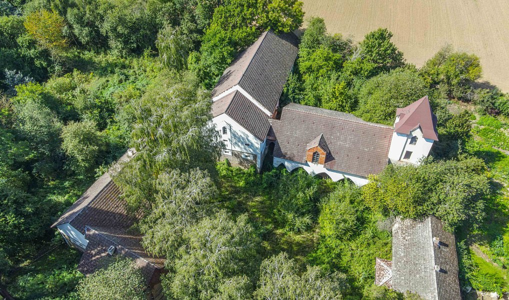 Prodej stavebního pozemku 42 137 m², Zásmuky – náhled fotky 7