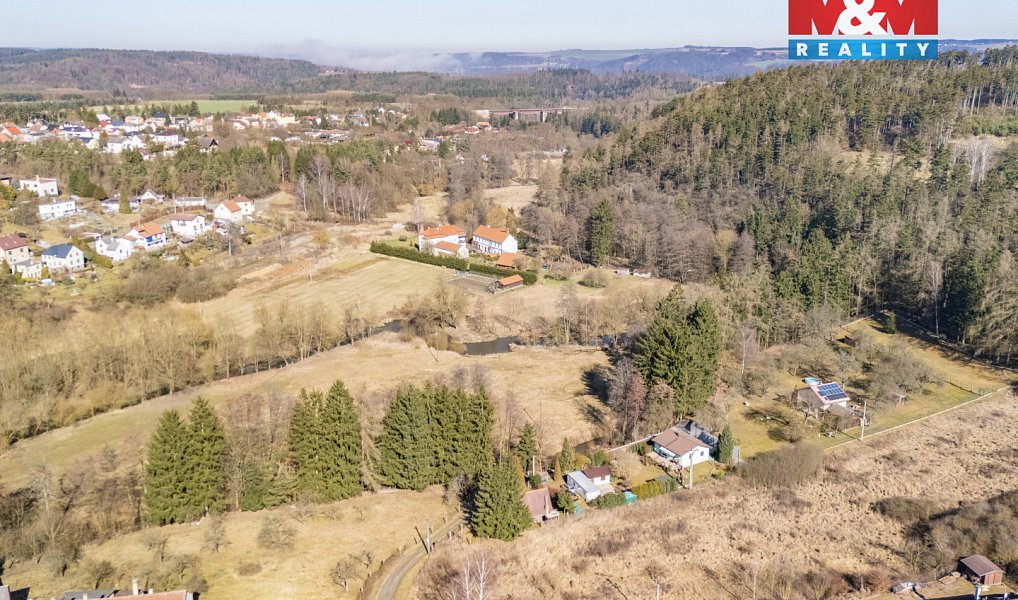 Prodej chaty/chalupy 17 m² s pozemkem 305 m², Chrást – náhled fotky 8