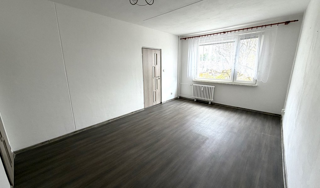 Prodej bytu 3+1 74 m², Červený Kostelec – náhled fotky 4