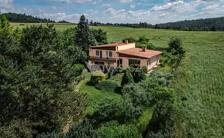 Prodej domu 240 m² s pozemkem 1 164 m², Chocerady, okres Benešov