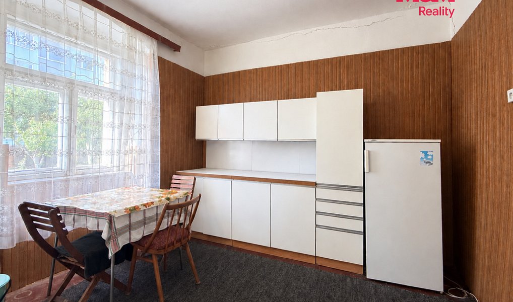 Prodej domu 250 m² s pozemkem 530 m², Podbořany – náhled fotky 14