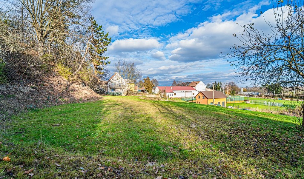 Prodej stavebního pozemku 711 m², Nelahozeves – náhled fotky 8