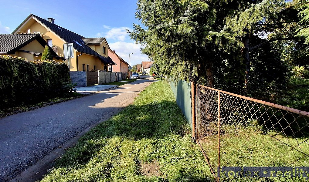Prodej stavebního pozemku 599 m², Stěžery – náhled fotky 4