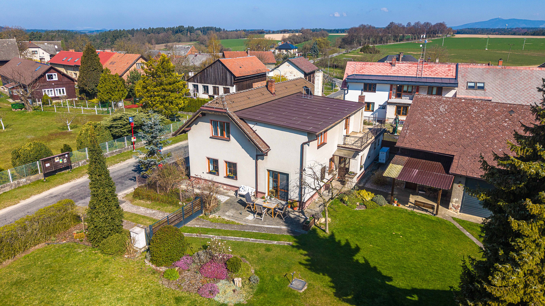 Prodej domu 280 m² s pozemkem 1 314 m²