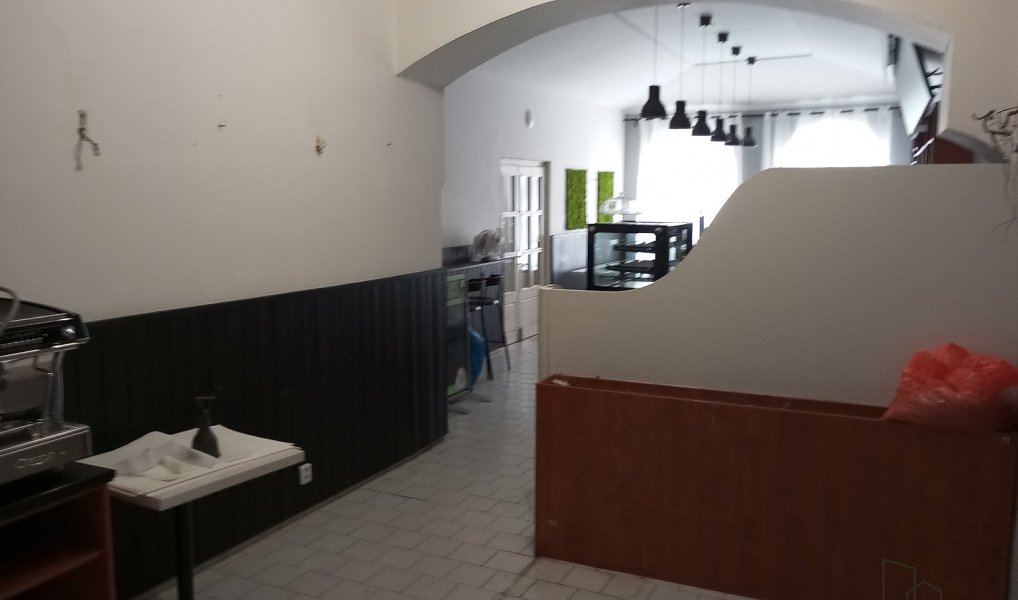 Pronájem obchodních prostor 115 m², Slaný – náhled fotky 2