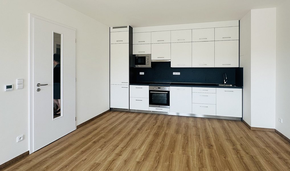 Pronájem bytu 2+kk 83 m², Jablonec nad Nisou – náhled fotky 10