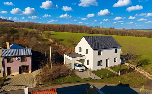 Prodej stavebního pozemku 2 350 m², Troubky-Zdislavice, okres Kroměříž