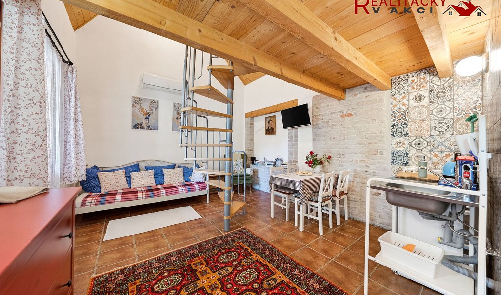 Prodej ubytovacího objektu 291 m², Nový Přerov – náhled fotky 28