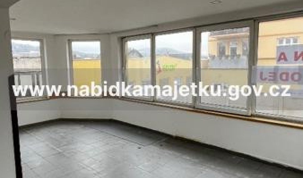 Prodej domu 510 m² s pozemkem 862 m², Děčín – náhled fotky 14