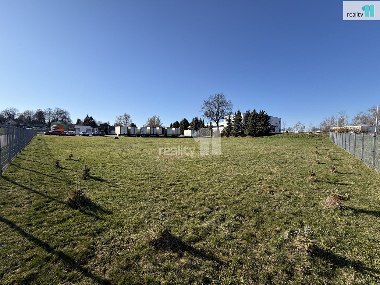 Prodej komerčního pozemku 2 833 m² — photo 4