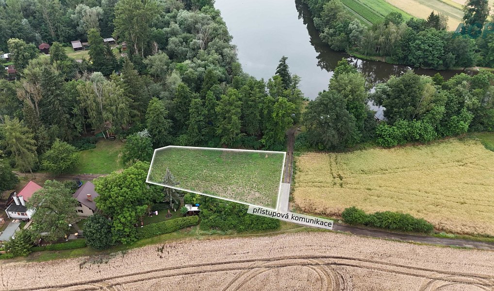 Prodej pole 1 183 m², Nové Dvory – náhled fotky 4