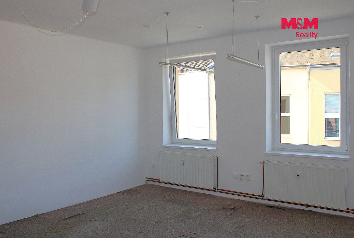 Pronájem kanceláře 23 m² – fotografie 3