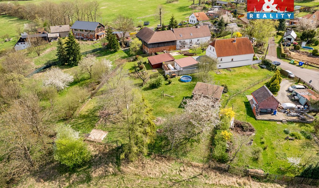 Prodej stavebního pozemku 1 435 m², Chuderov – náhled fotky 15