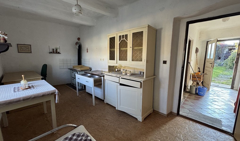 Prodej domu 70 m² s pozemkem 404 m², Běrunice – náhled fotky 2