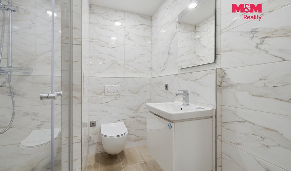 Prodej bytu 2+1 44 m², Adamov – náhled fotky 2