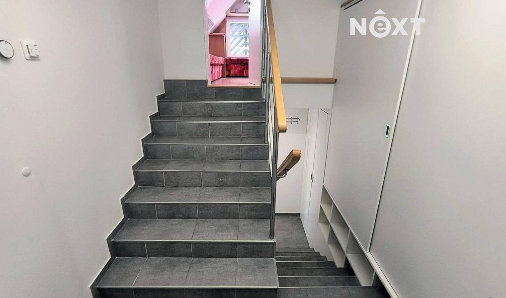 Pronájem bytu 3+kk 75 m², Strážné – náhled fotky 7