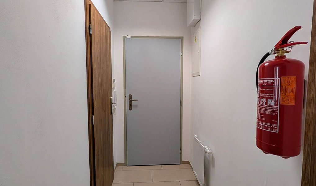 Pronájem kanceláře 68 m², Liberec – náhled fotky 12