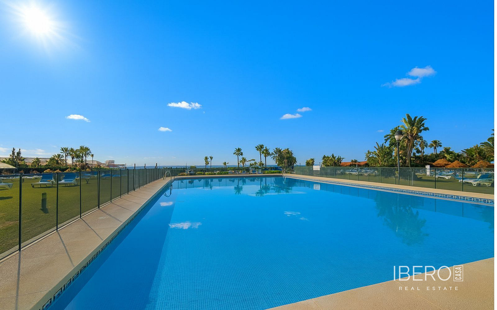 Piso 3+kk – Marbella, Urbanización Marbesa - Vista 2