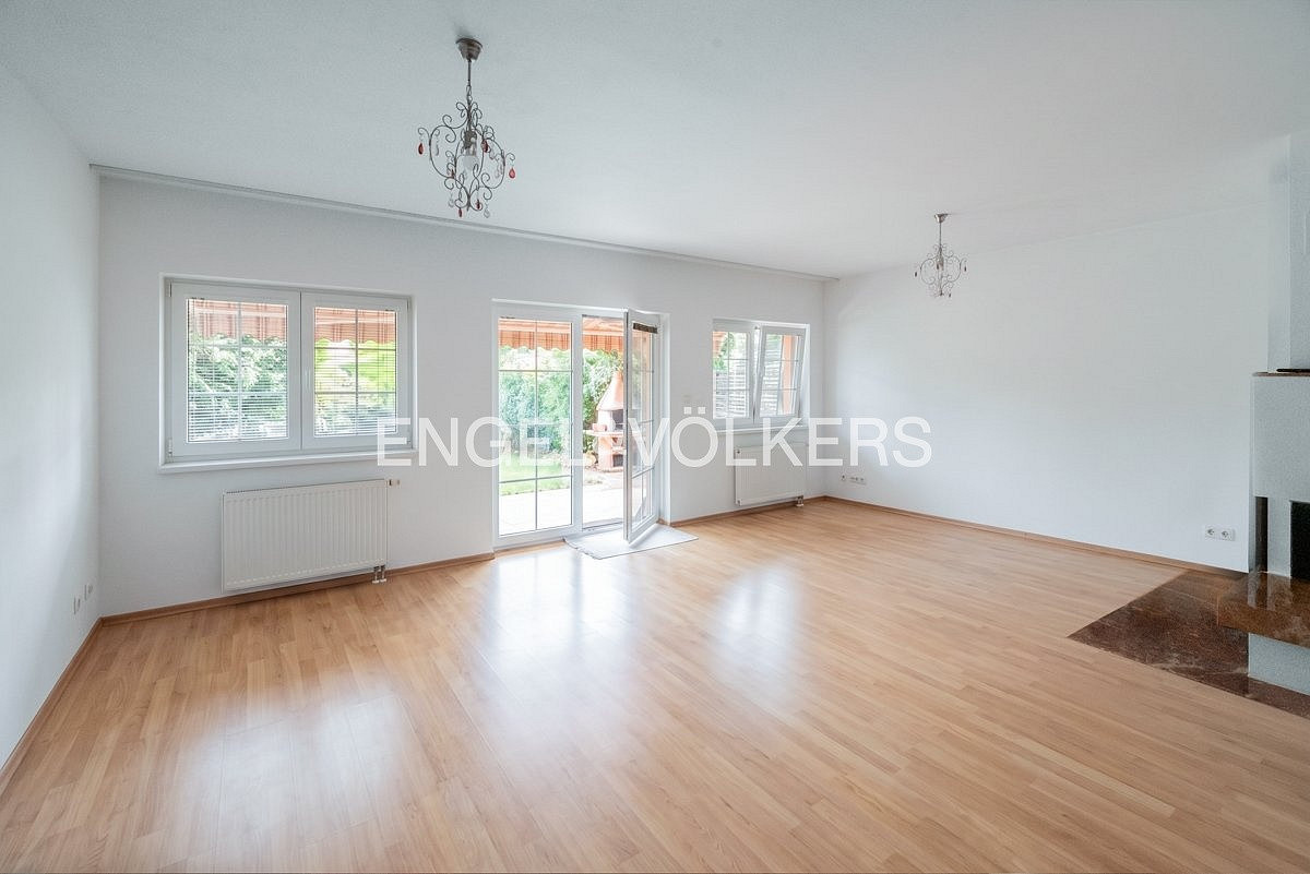 Pronájem domu 150 m² s pozemkem 84 m² – fotografie 5