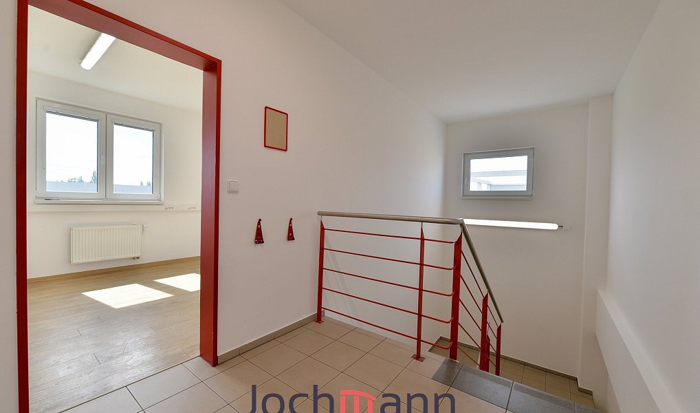 Pronájem skladovacích prostor 2 660 m², České Budějovice – náhled fotky 9