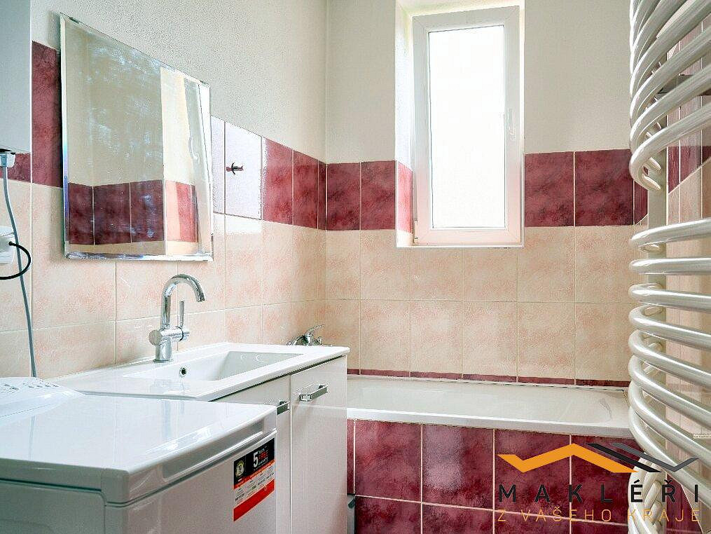 Pronájem bytu 2+kk 54 m² — photo 3