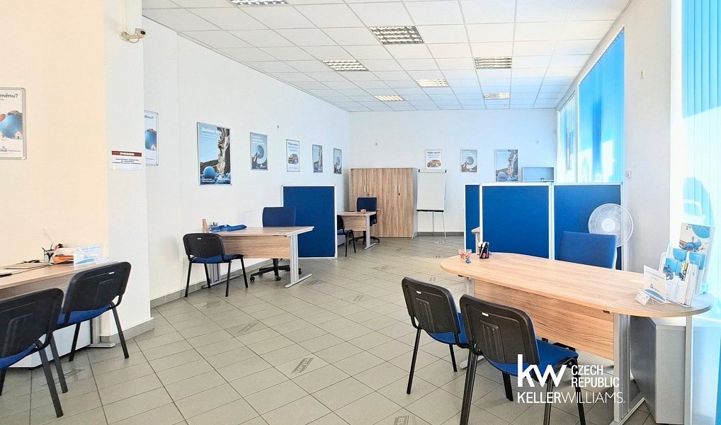 Pronájem obchodních prostor 110 m², Teplice – náhled fotky 2
