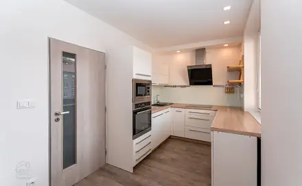 Pronájem bytu 3+kk 75 m²