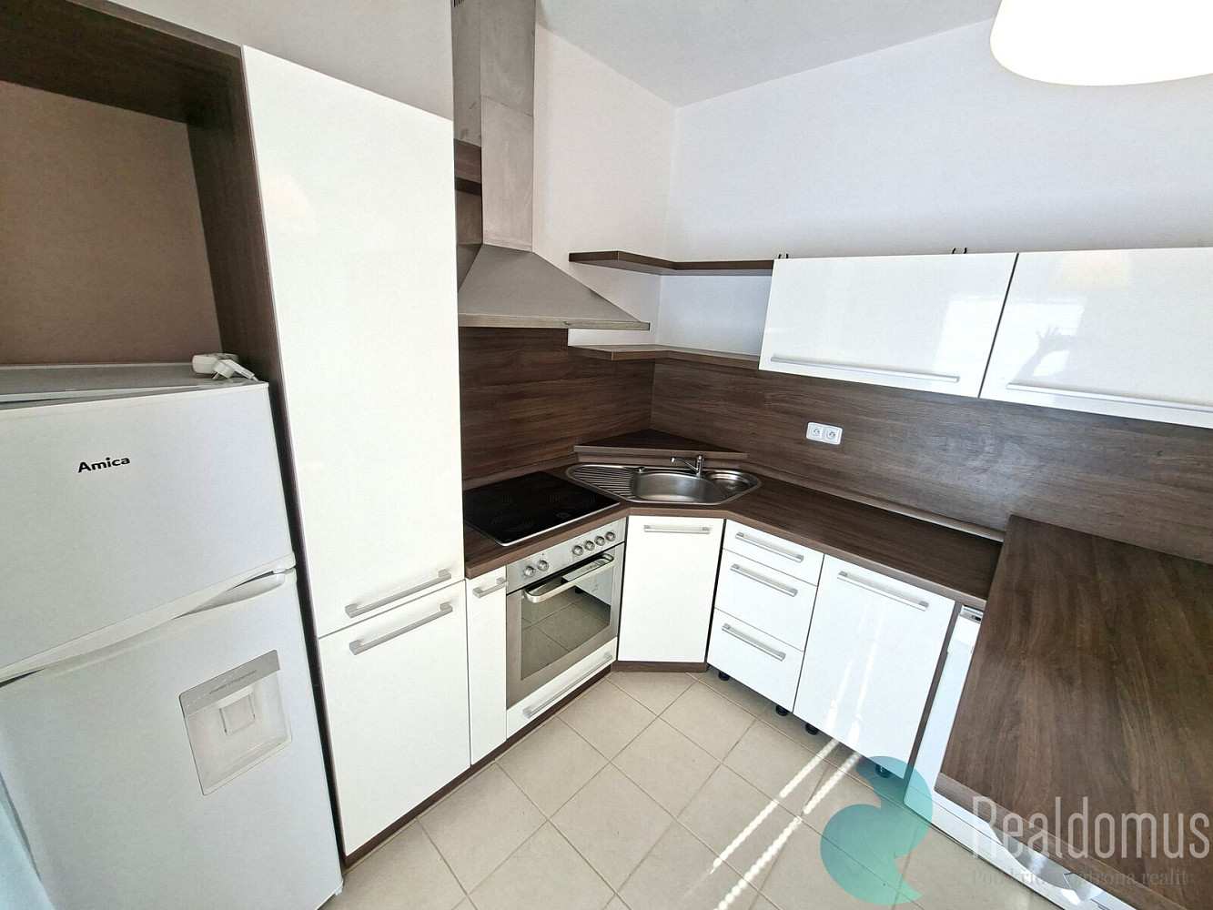 Pronájem bytu 1+kk 40 m²