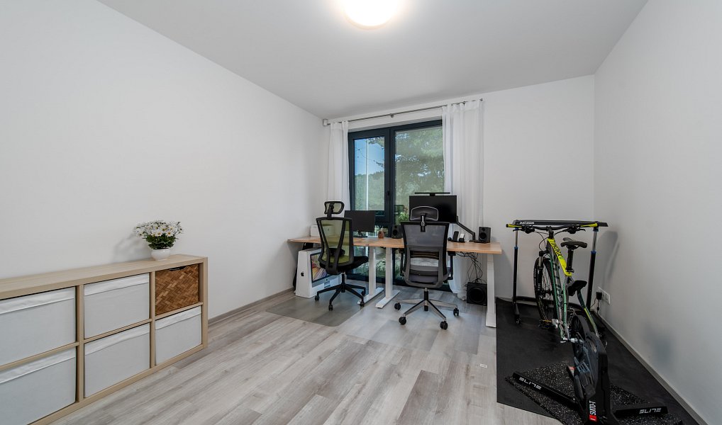 Prodej bytu 4+kk 144 m², Praha – náhled fotky 11