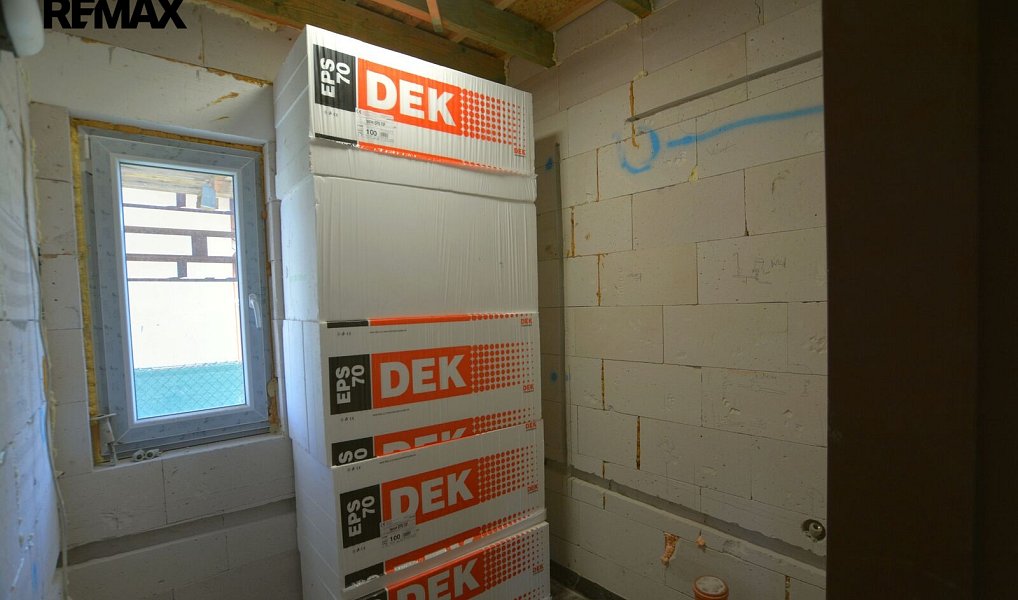Prodej zahrady 374 m², Dubí – náhled fotky 15