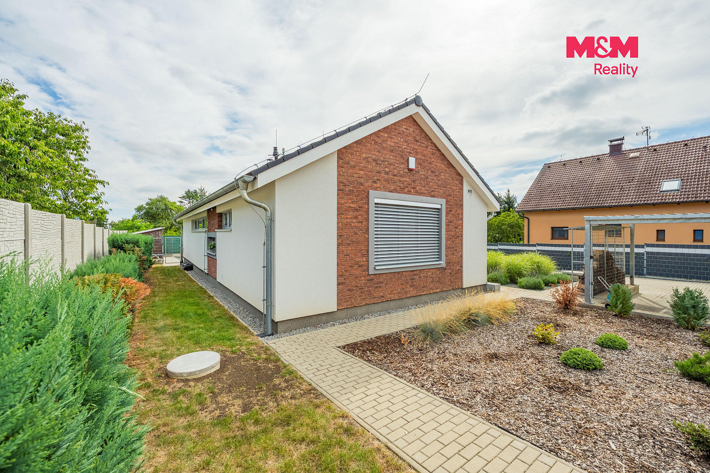 Prodej domu 102 m² s pozemkem 1 037 m² – fotografie 3