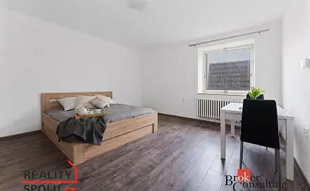 Prodej bytu 1+1 37 m², Rosice, okres Chrudim
