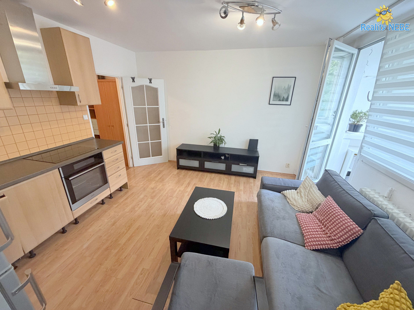 Pronájem bytu 1+1 40 m² — photo 3