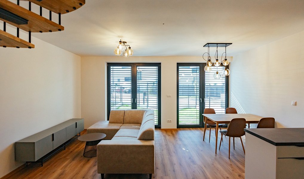 Prodej domu 97 m² s pozemkem 114 m², Hradec Králové – náhled fotky 8