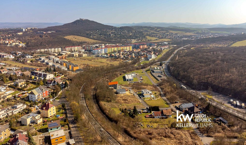 Prodej stavebního pozemku 1 095 m², Teplice – náhled fotky 10