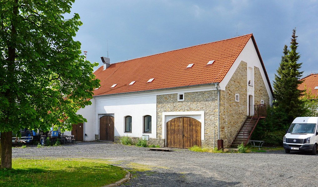 Prodej skladovacích prostor 3 501 m², Vršovice – náhled fotky 6