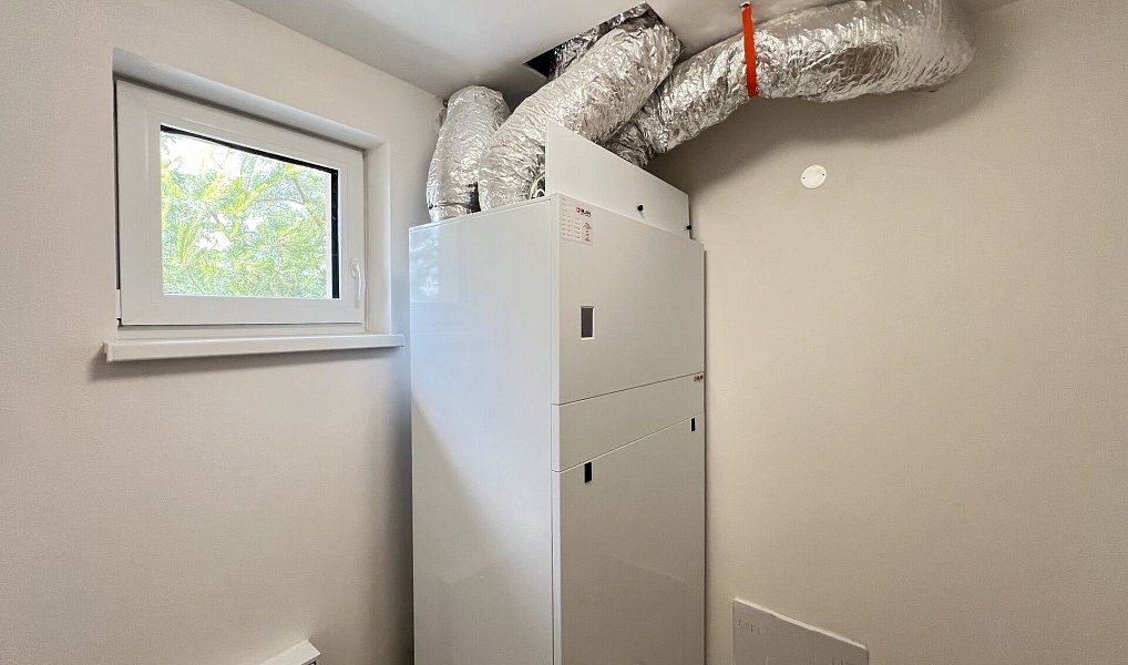 Prodej domu 145 m² s pozemkem 1 386 m², Očihov – náhled fotky 12