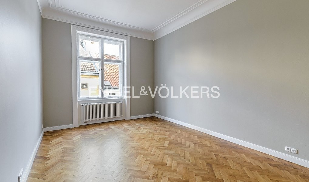 Pronájem bytu 6+kk 285 m², Praha – náhled fotky 8