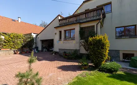 Prodej domu 294 m² s pozemkem 708 m², Zdice - Knížkovice, okres Beroun