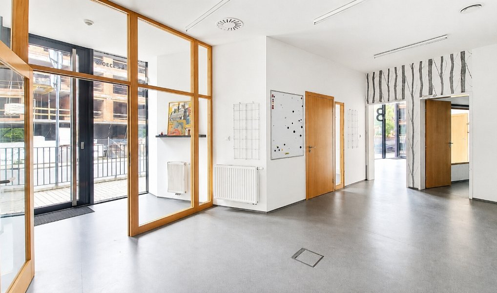 Pronájem obchodních prostor 161 m², Ostrava – náhled fotky 3