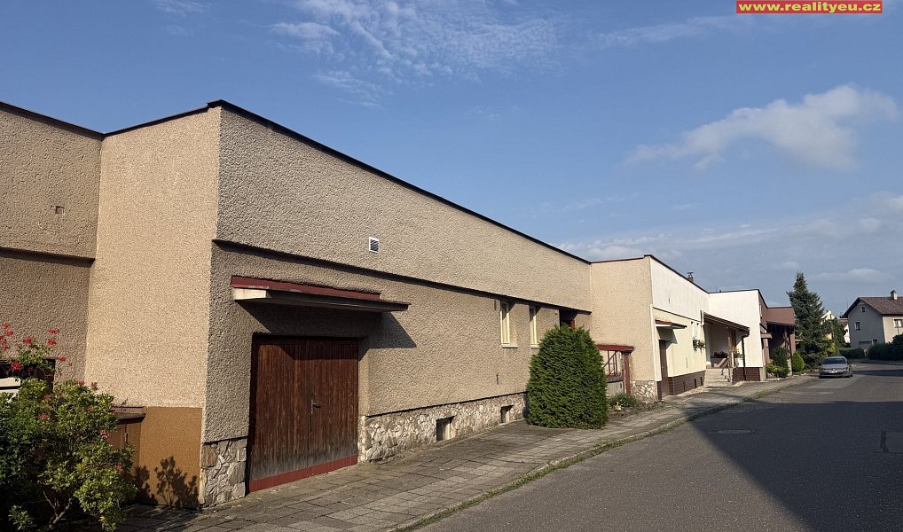 Prodej domu 195 m² s pozemkem 502 m², Nové Město nad Metují – náhled fotky 2