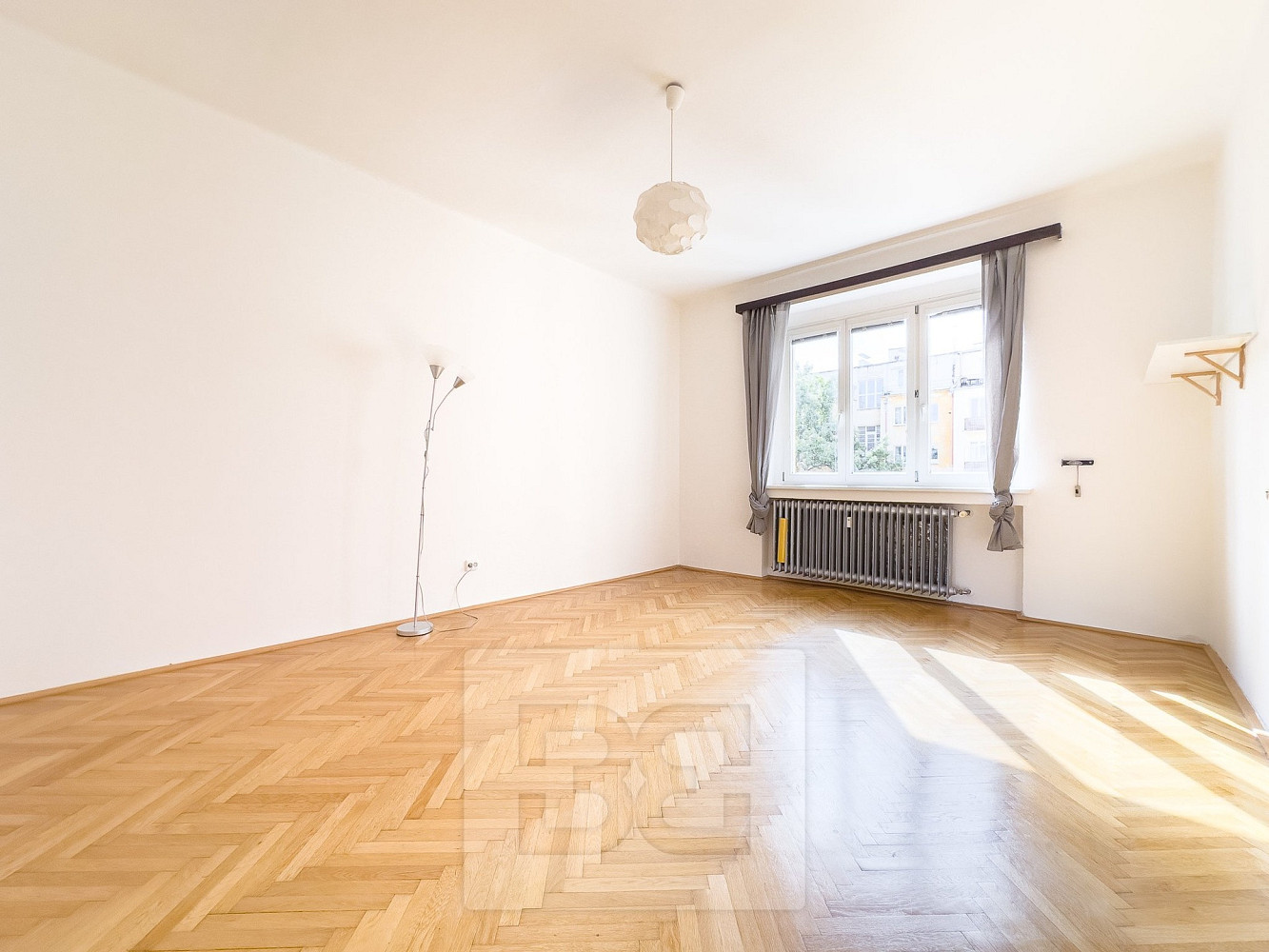 Pronájem bytu 1+1 32 m²