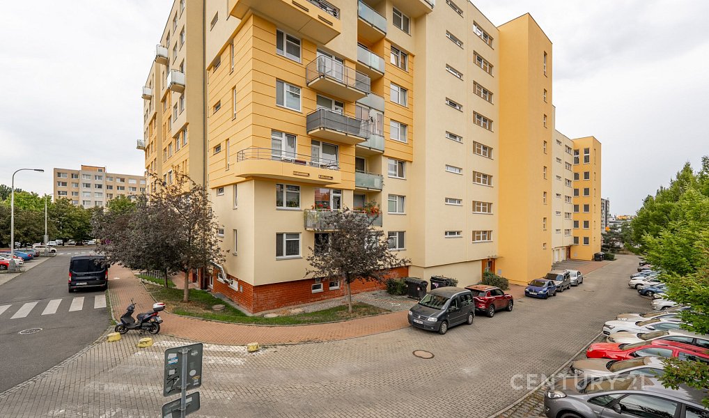 Pronájem bytu 2+kk 48 m², Praha – náhled fotky 36
