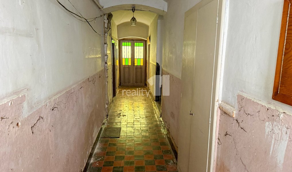 Prodej domu 200 m² s pozemkem 70 m², Plzeň – náhled fotky 19