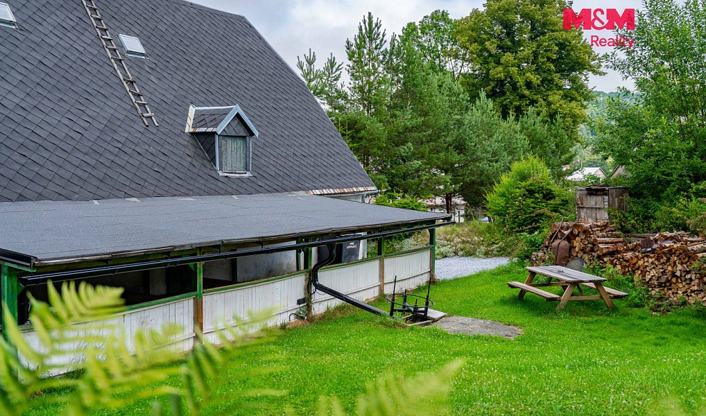 Prodej domu 274 m² s pozemkem 2 024 m², Heřmanovice – náhled fotky 4