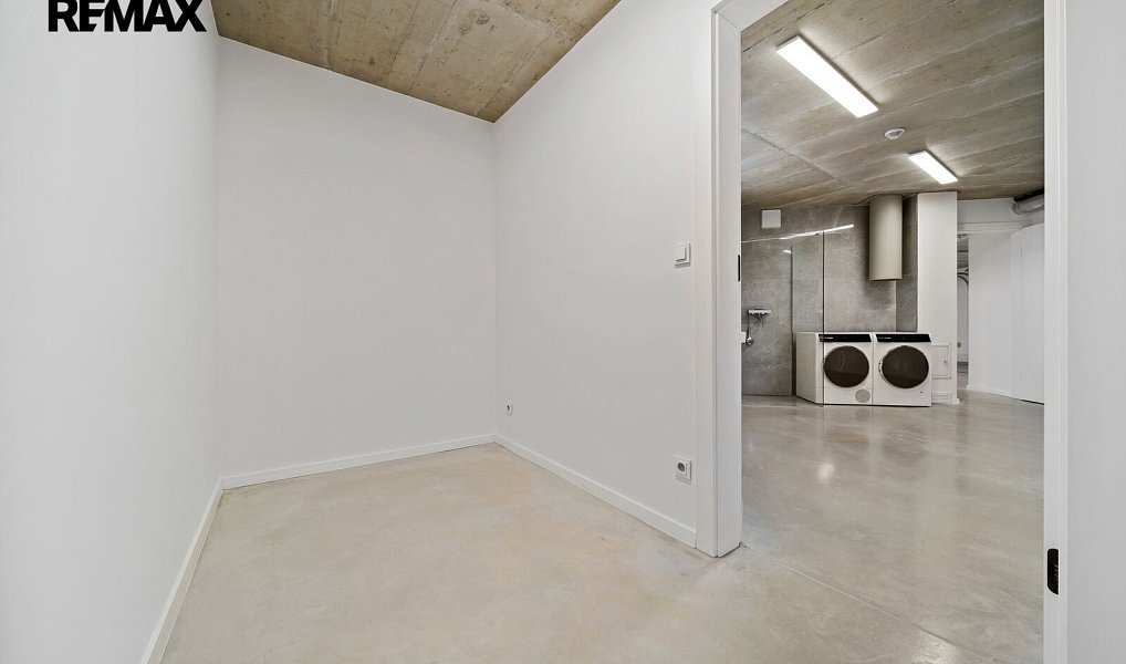 Prodej domu 167 m² s pozemkem 830 m², Šumice – náhled fotky 14