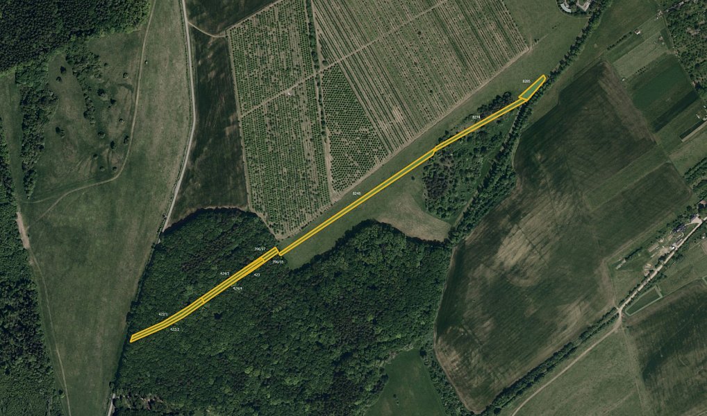 Prodej pole 22 664 m², Horní Němčí – náhled fotky 3