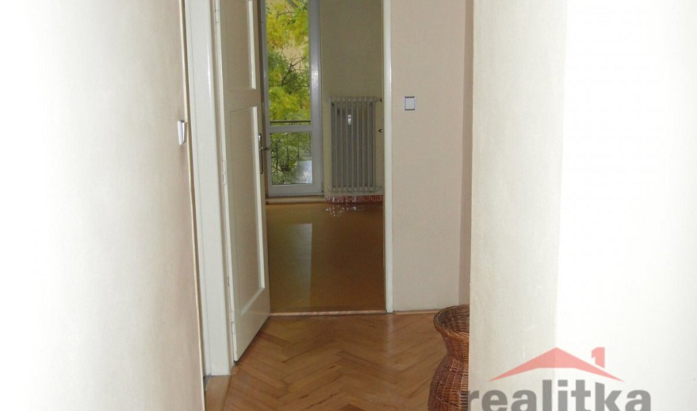 Pronájem bytu 2+1 80 m², Opava – náhled fotky 9